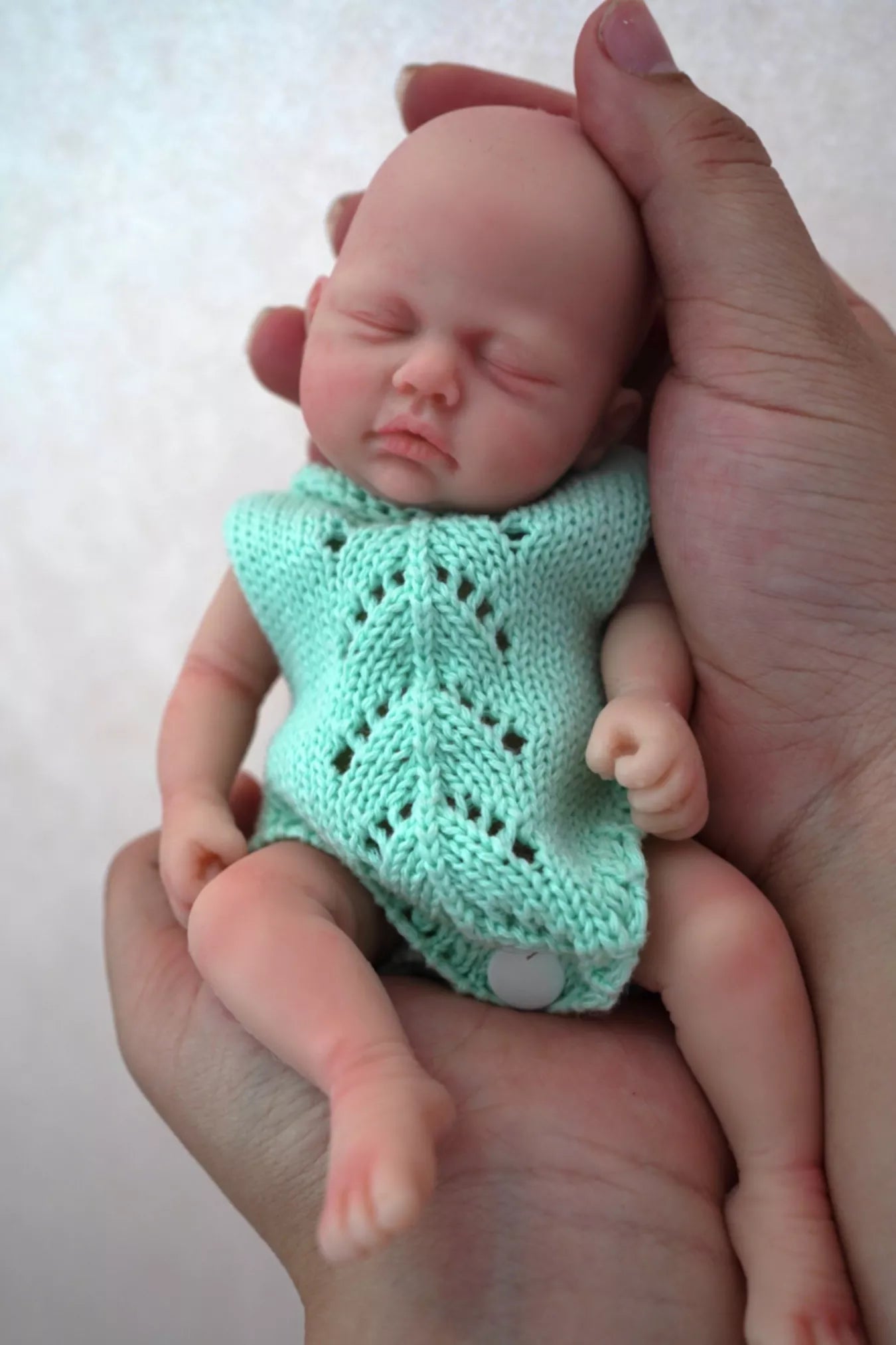 lifelike mini reborn doll surprice children anti-stress