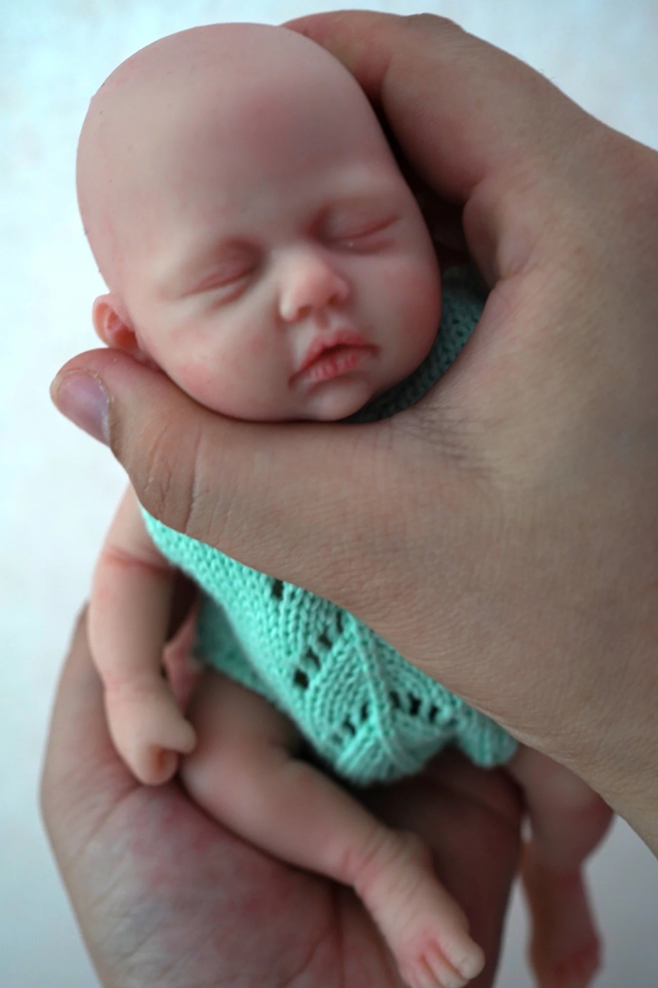 lifelike mini reborn doll surprice children anti-stress